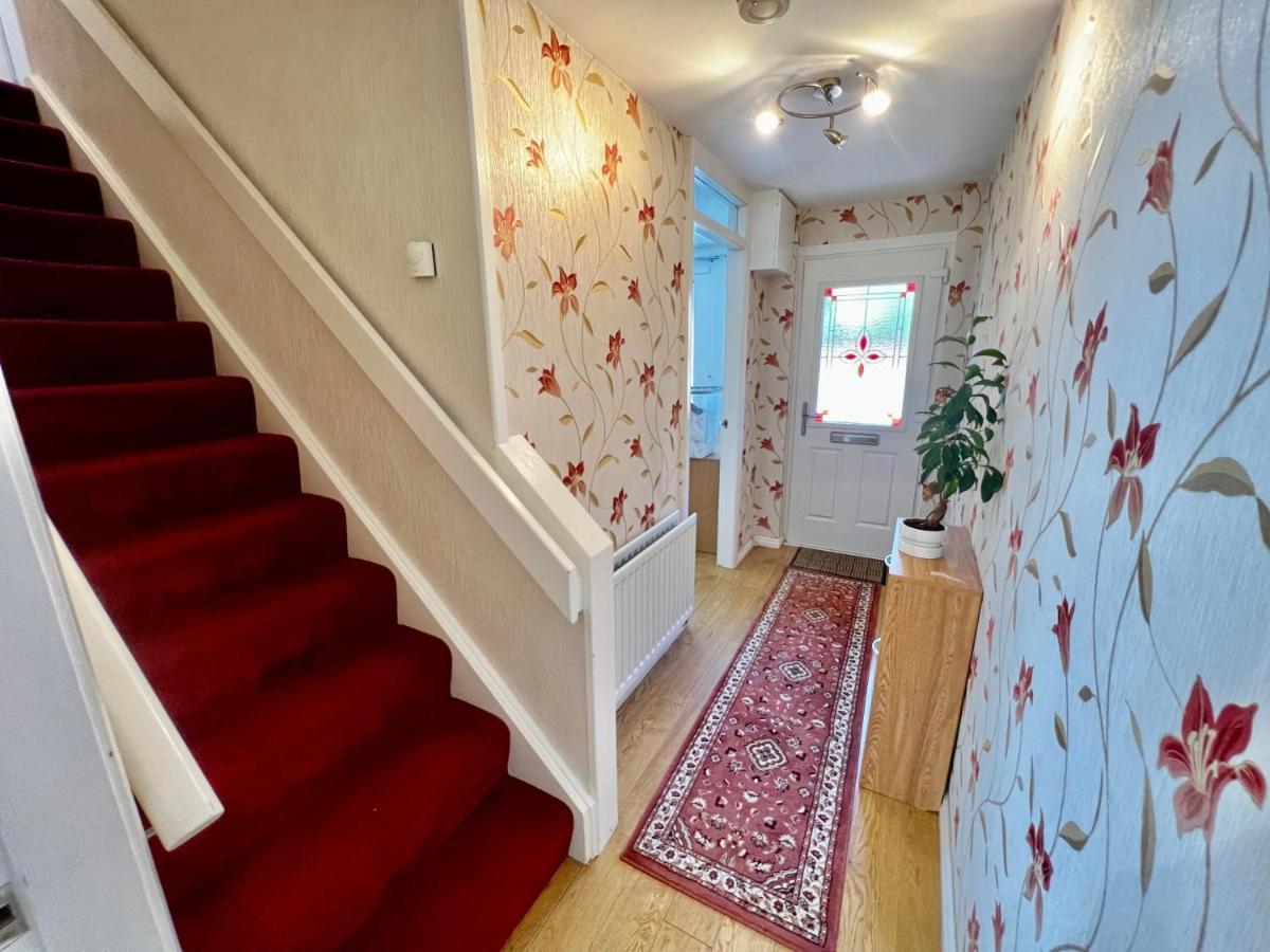 3 Bedroom House Near City Centre 벨파스트 외부 사진