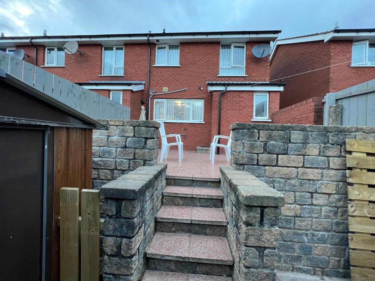 3 Bedroom House Near City Centre 벨파스트 외부 사진