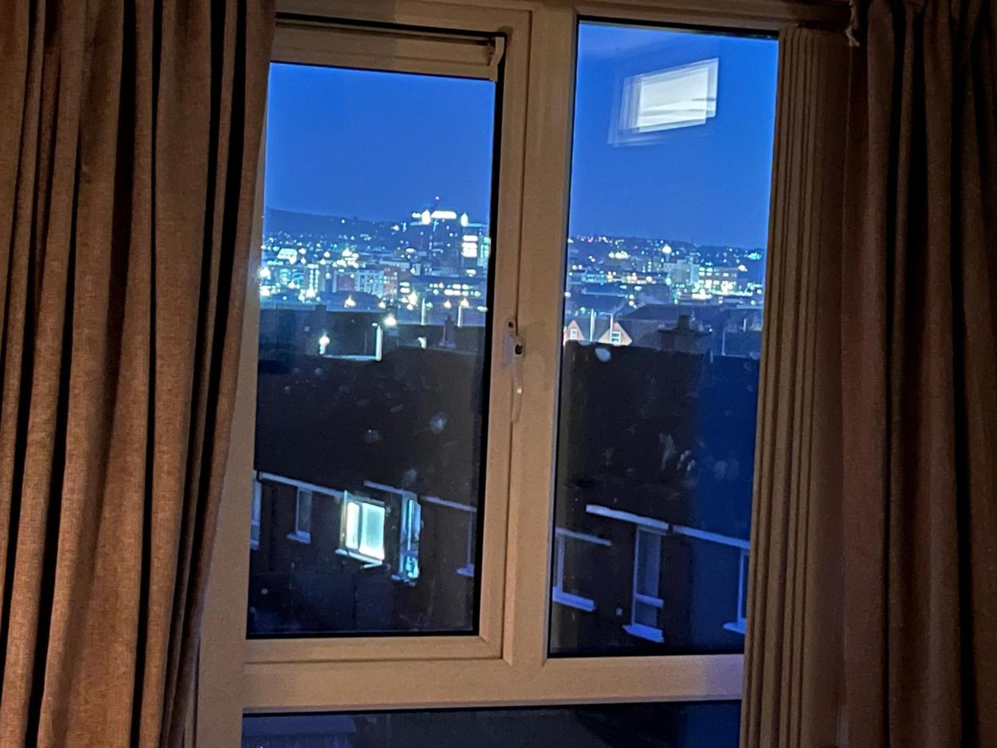 3 Bedroom House Near City Centre 벨파스트 외부 사진